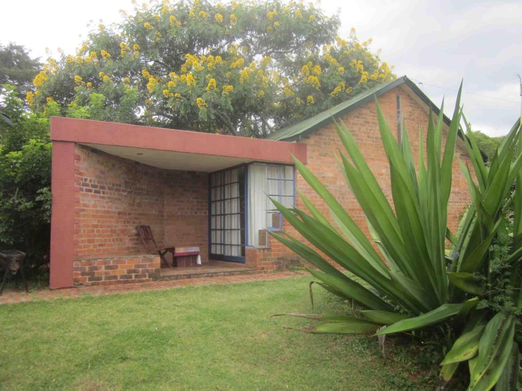 Weaver Cottages Harare Buitenkant foto