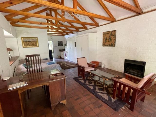 Weaver Cottages Harare Buitenkant foto