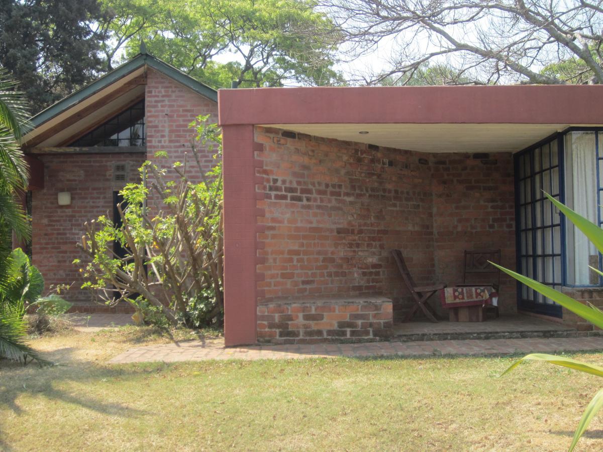 Weaver Cottages Harare Buitenkant foto